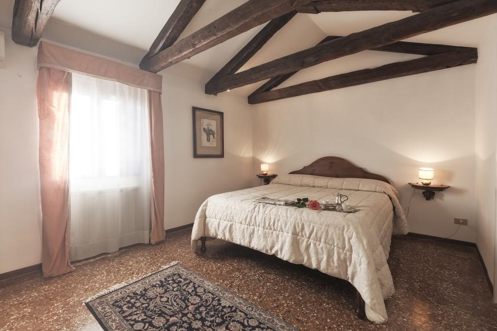 Appartamento Palazzetto San Lio, Rialto Venezia Camera foto